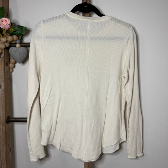 Evereve Cream Thermal Heart Long Sleeve Size Small - Picture 4 of 7